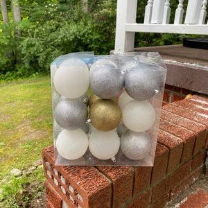 Winter Wonder Lane Glittered 18 Piece Shatterproof Holiday Ornament